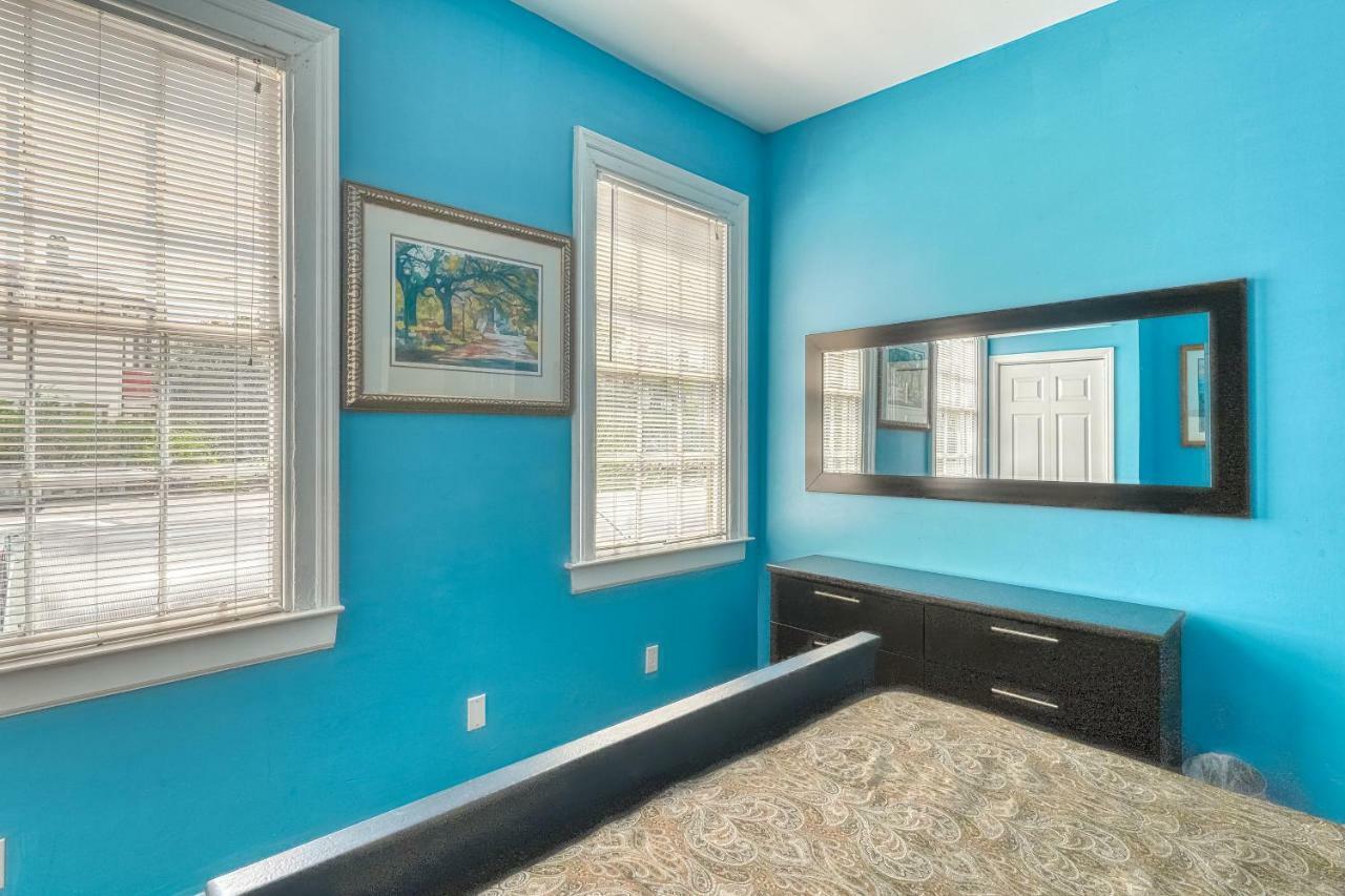 Savannah City Line Villa Exterior photo
